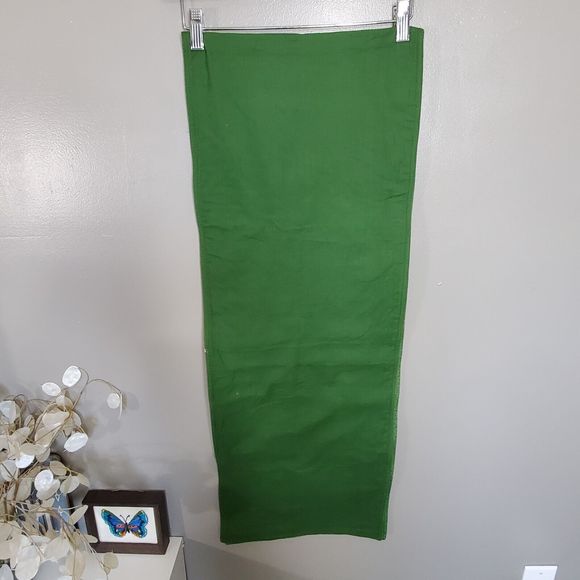 Tablerunner Yellow Floral Embroidered Green Lined Rectangular 72" X 13"  *READ* - Picture 8 of 8